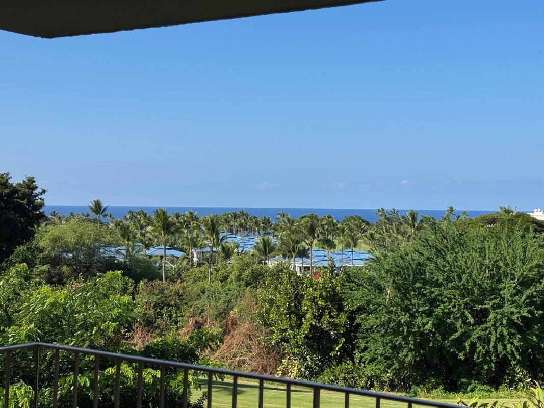 Kailua-kona, HI 96740,78-7030 ALII DR #307