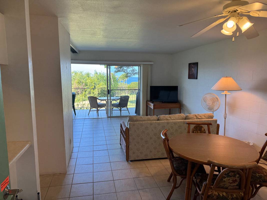 Kailua-kona, HI 96740,78-7030 ALII DR #307