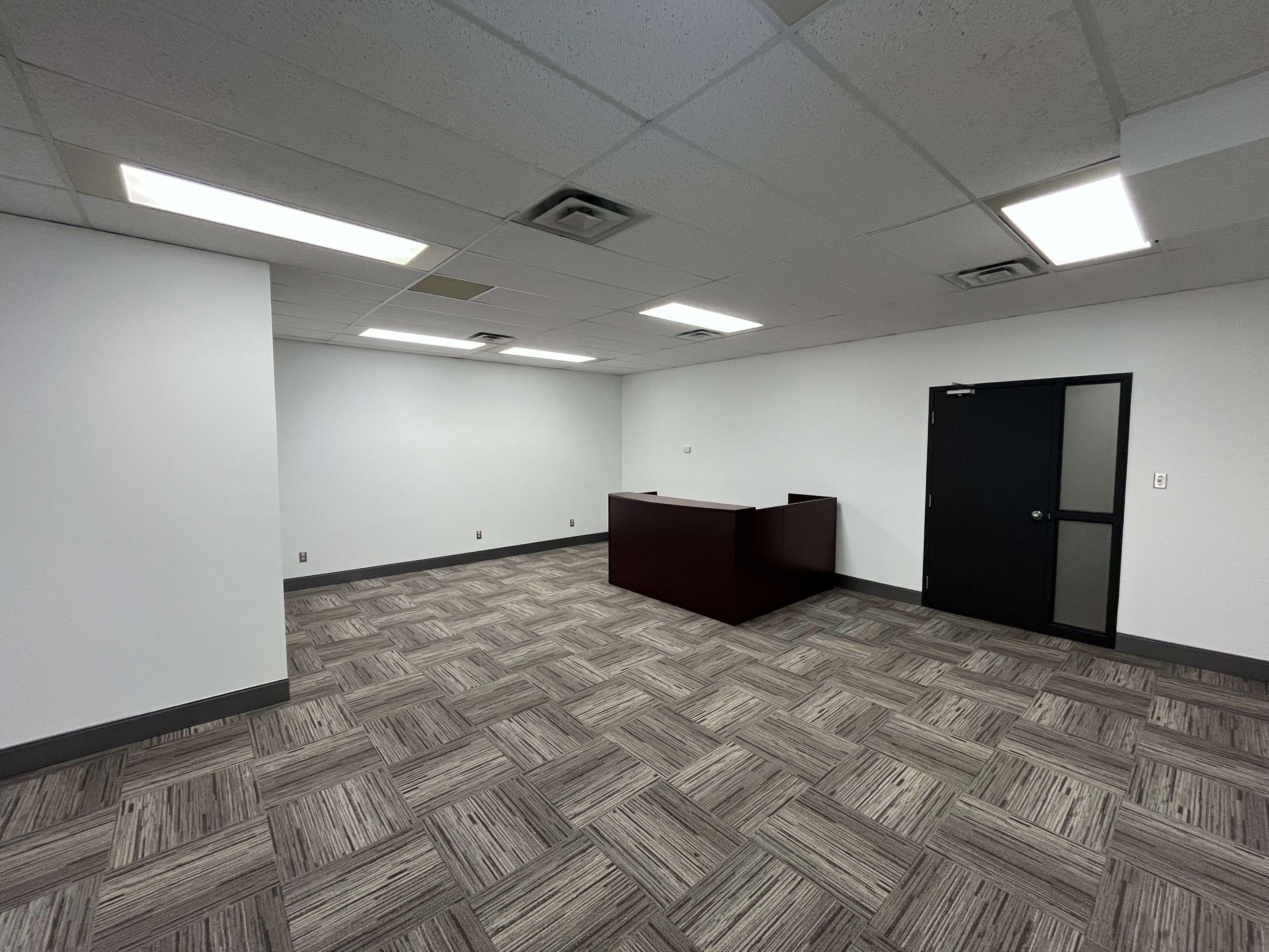 Country Place - Pineglen - Crestview And Area, ON K2E 8B2,57 AURIGA DR #104