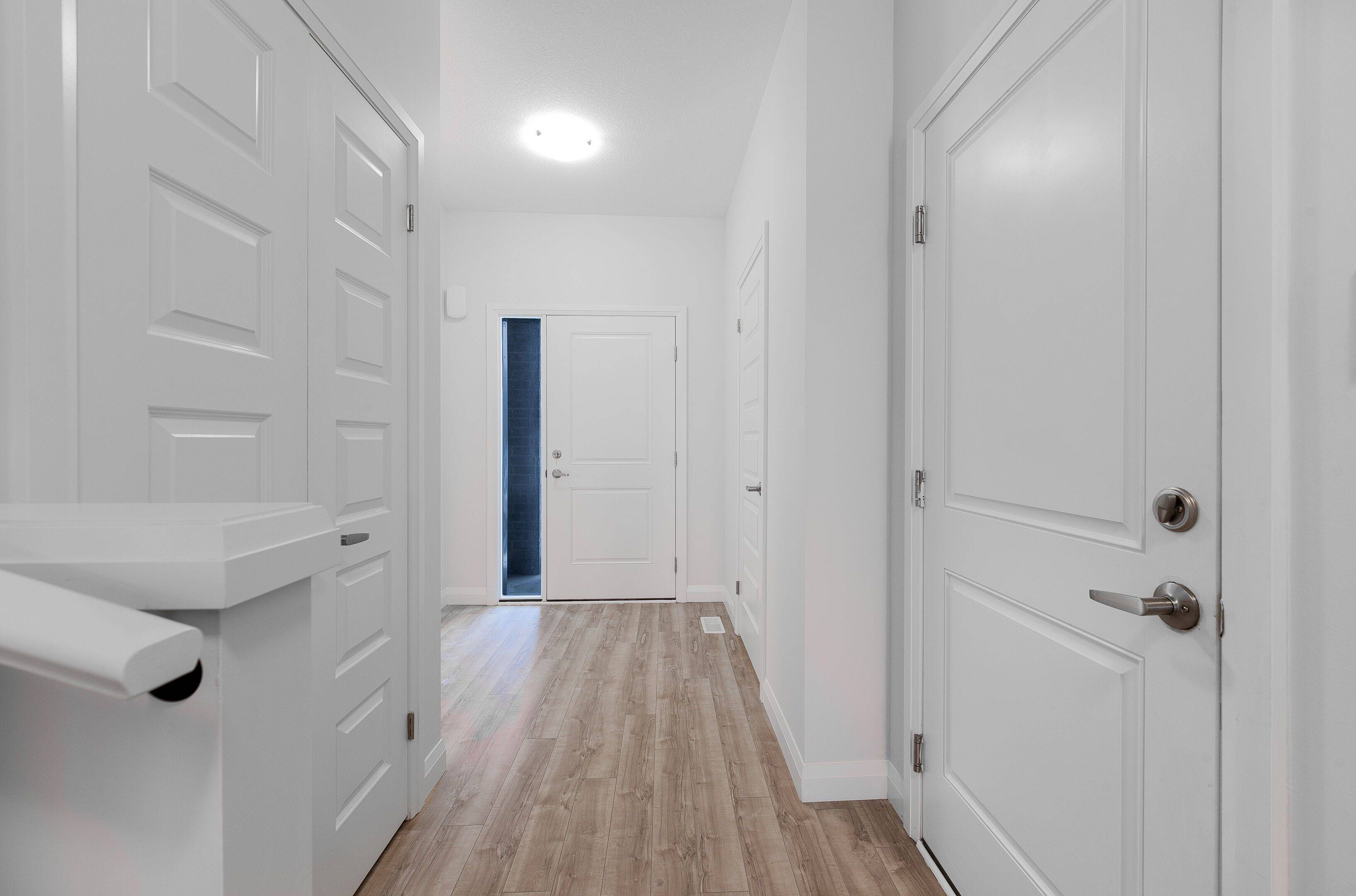 London North, ON N5X 0N5,1820 Canvas WAY #92