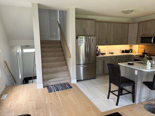 London South, ON N6M 0J7,2052 EVANS BLVD