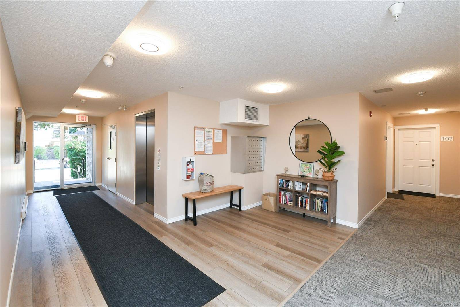 Courtenay, BC V9N 3W5,129 Back Rd #103