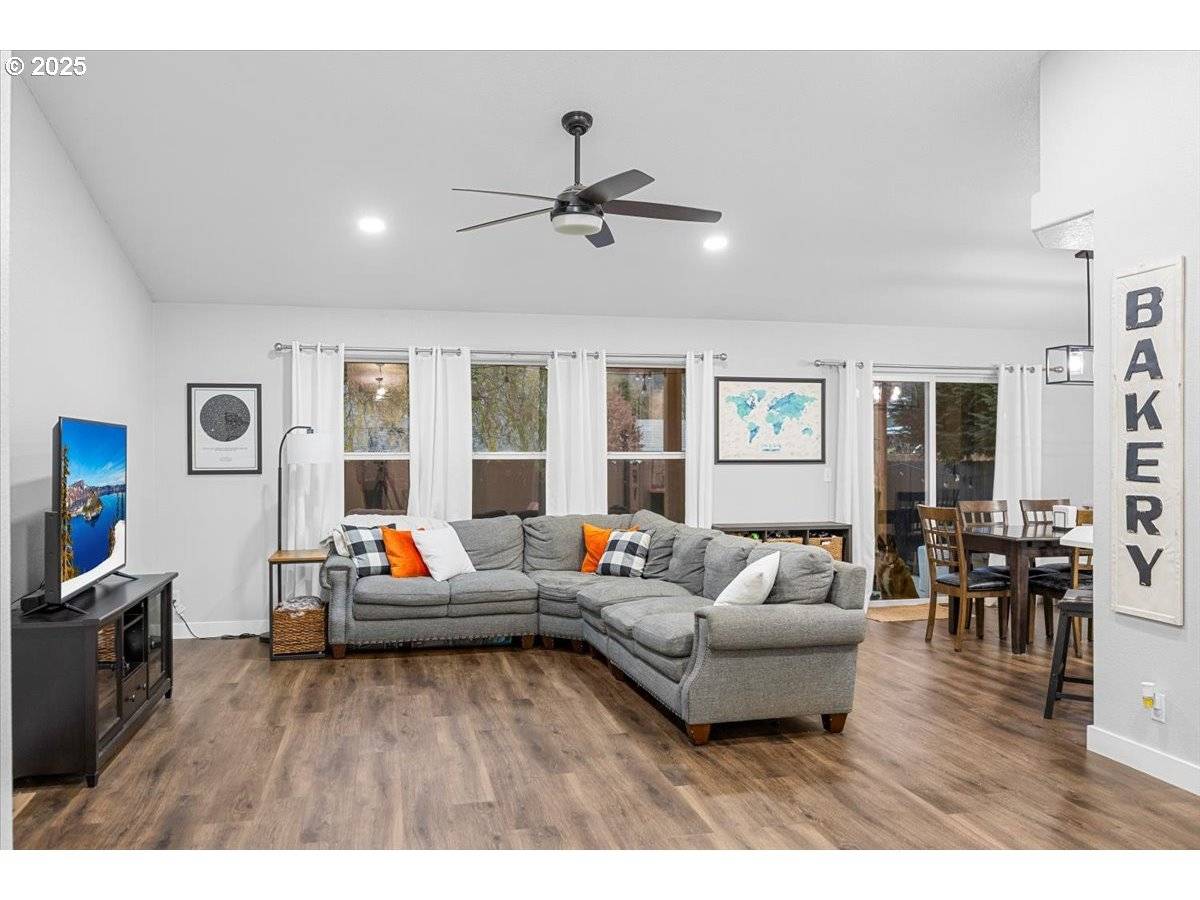 Sutherlin, OR 97479,337 ARVILLA CT