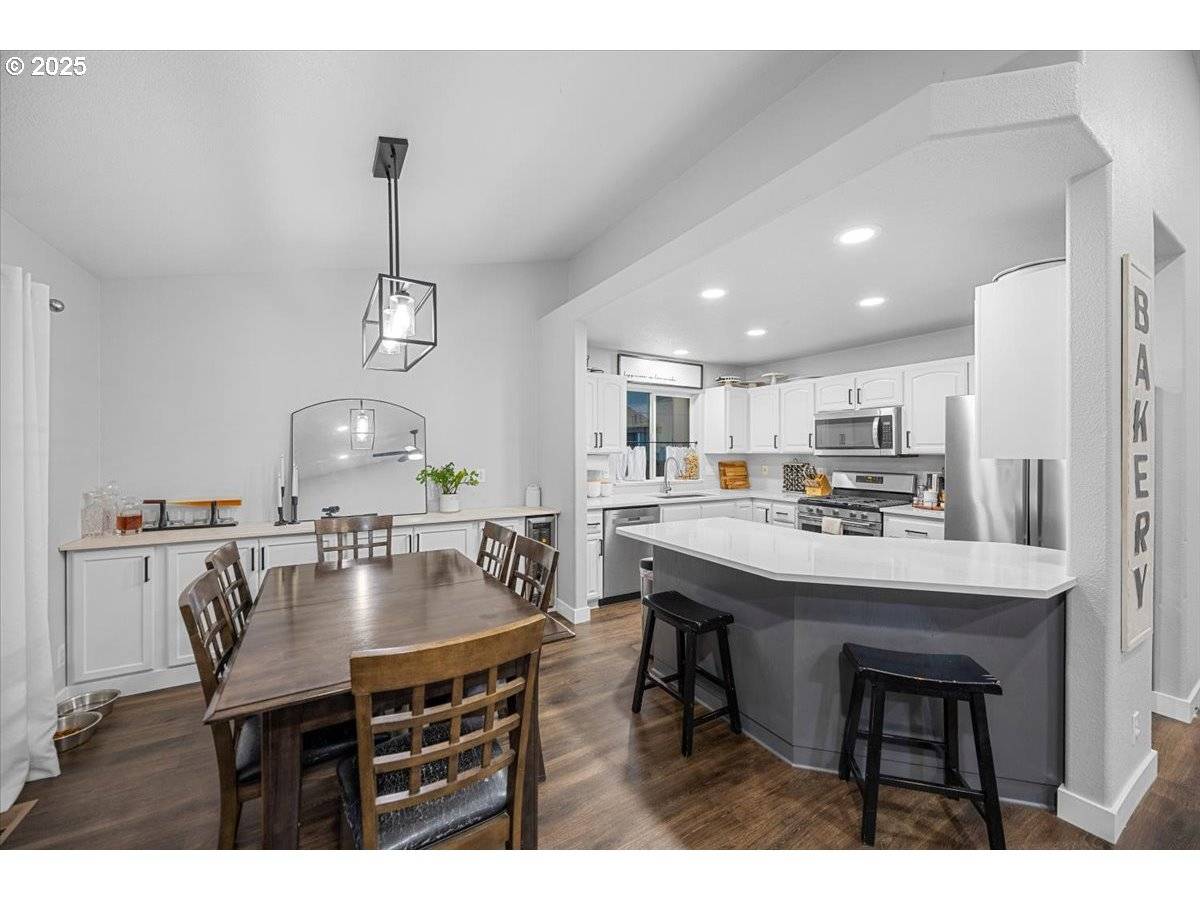 Sutherlin, OR 97479,337 ARVILLA CT