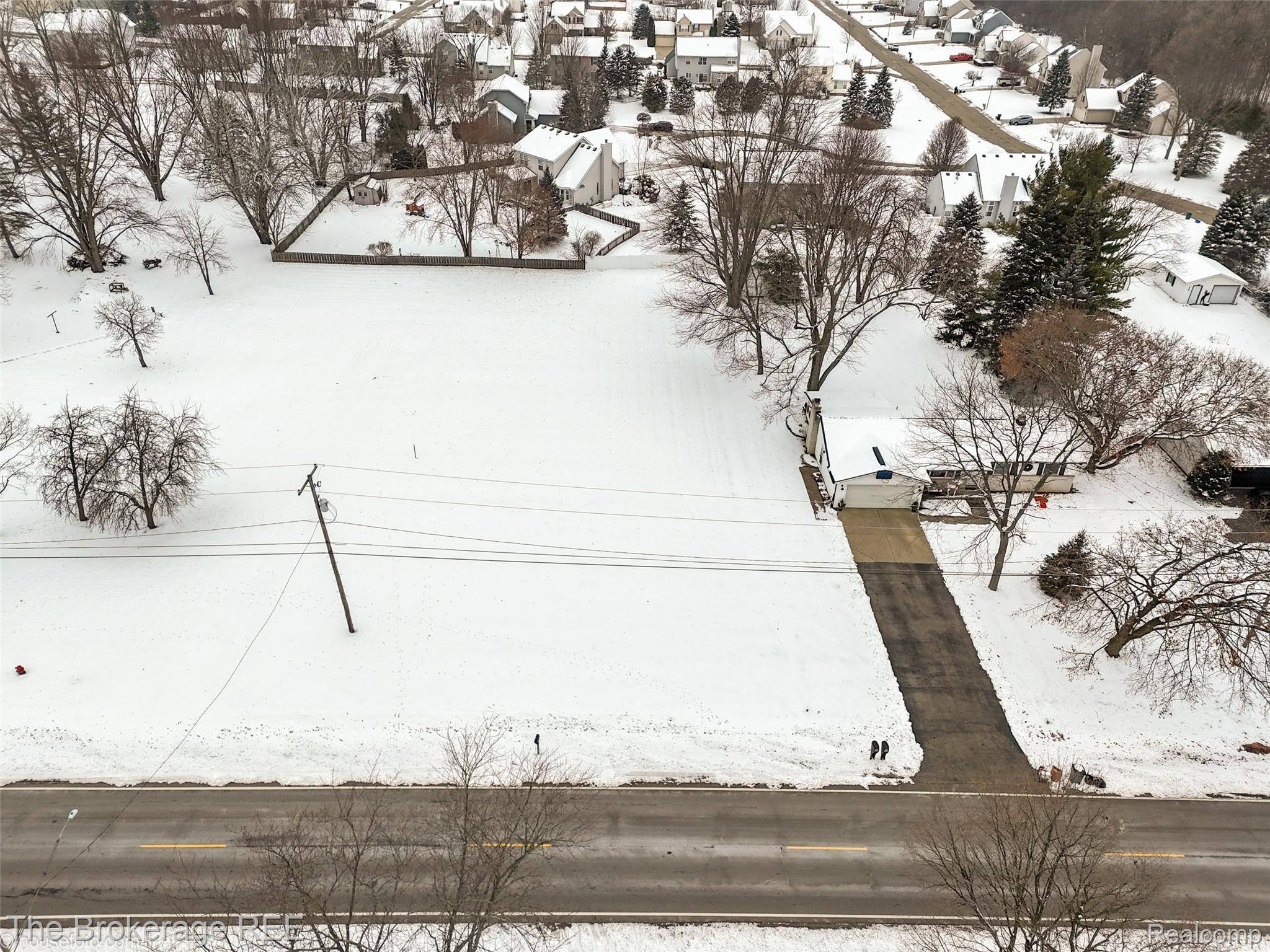 Grand Blanc, MI 48439,S Genesee RD