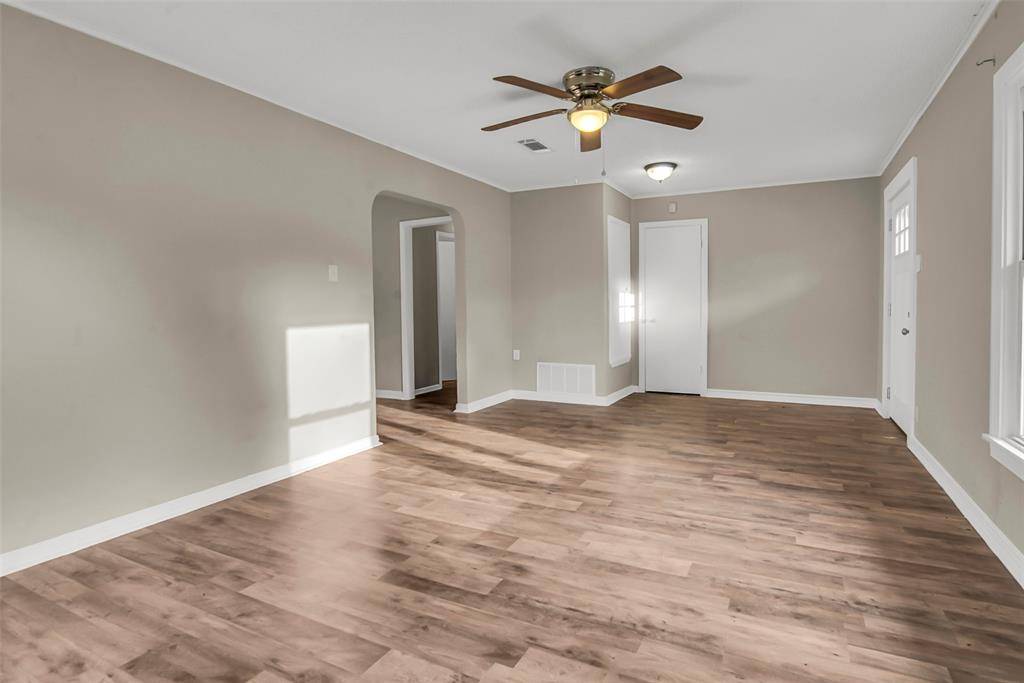 Denison, TX 75021,1414 S Houston Avenue