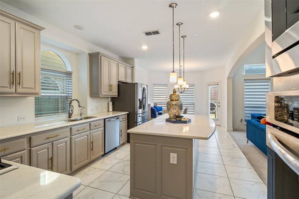 Fort Worth, TX 76123,6429 Stolte Lane