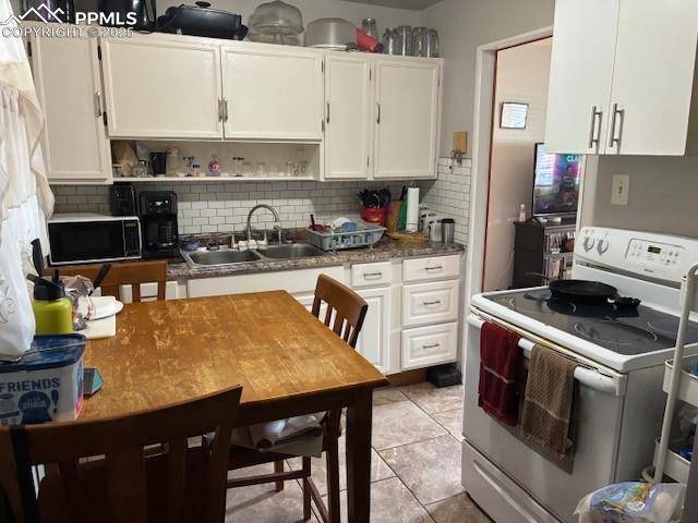 Pueblo, CO 81004,2416 Winnipeg ST