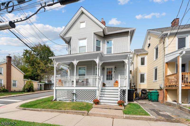 Newton Town, NJ 07860,8 Madison St