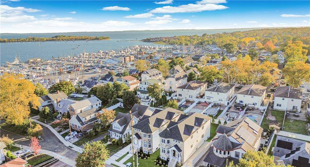 Staten Island, NY 10308,30 Waterside Pkwy