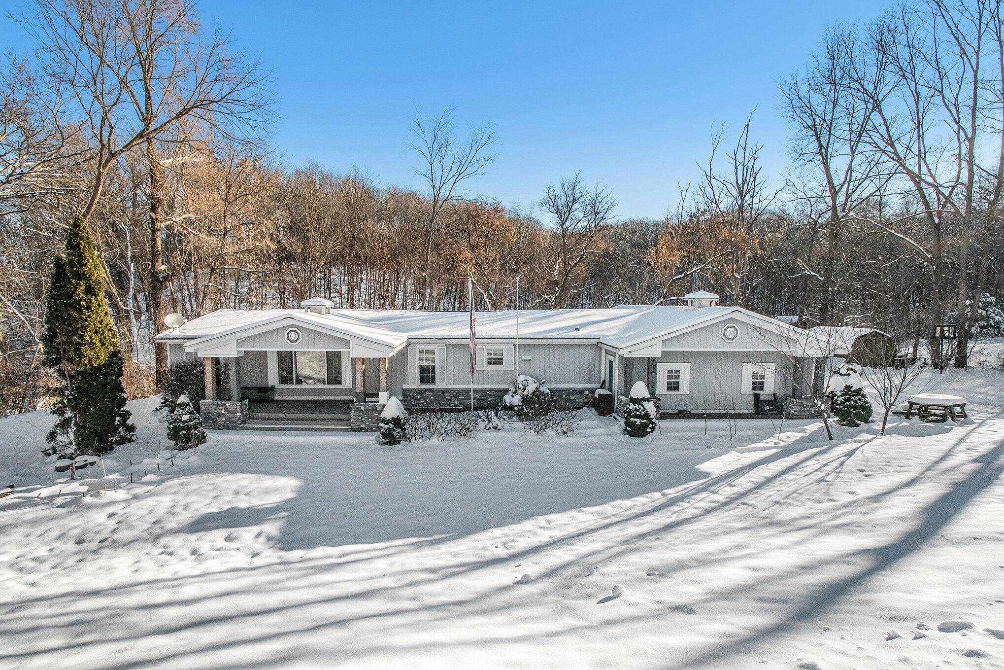 Lowell, MI 49331,2348 Segwun AVE SE