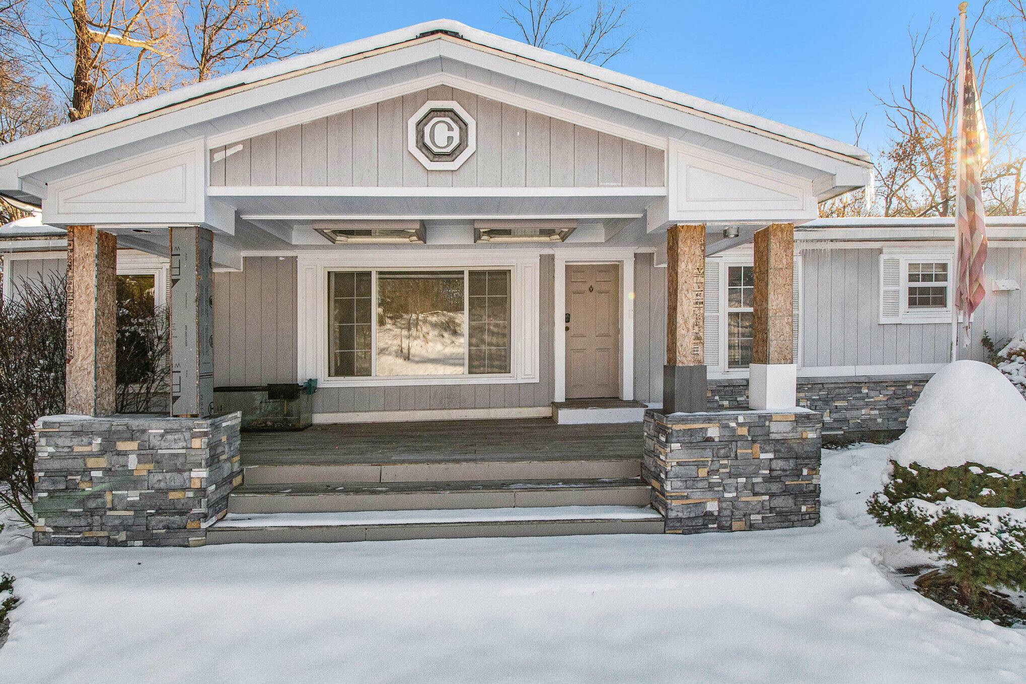 Lowell, MI 49331,2348 Segwun AVE SE