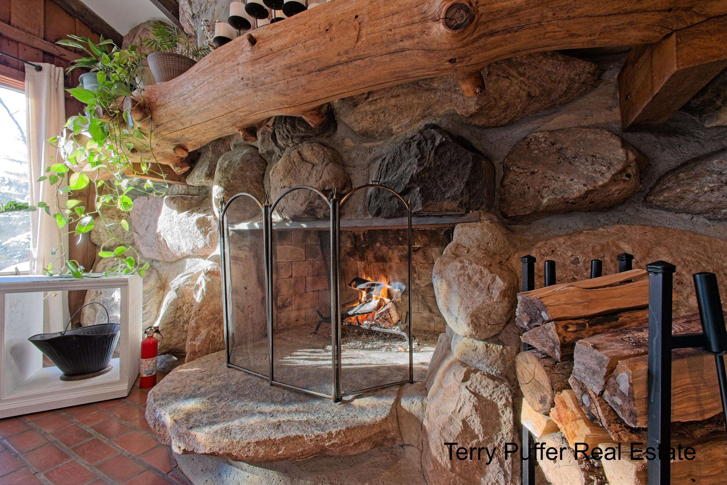 Kent City, MI 49330,2291 20 Mile RD NW