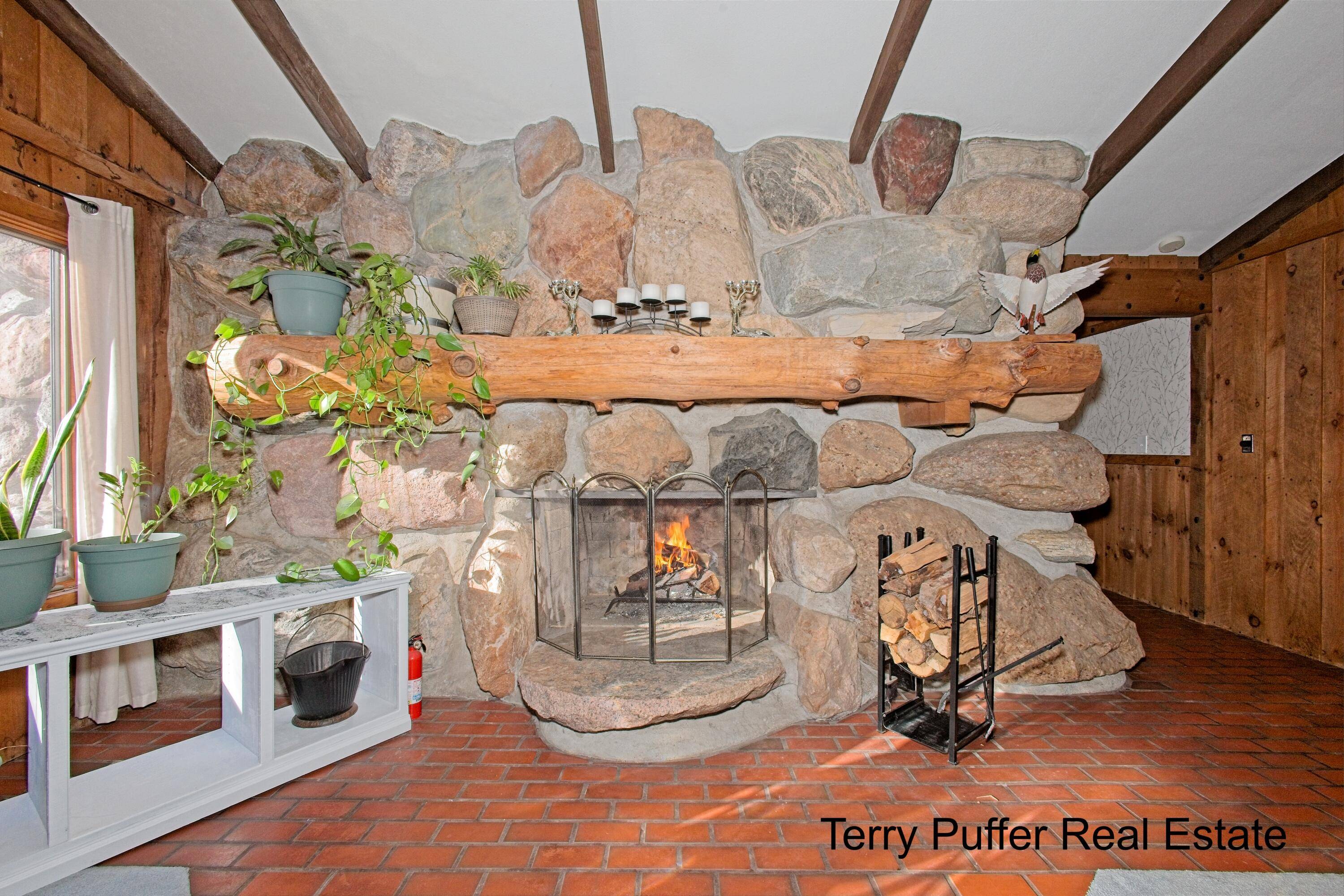 Kent City, MI 49330,2291 20 Mile RD NW