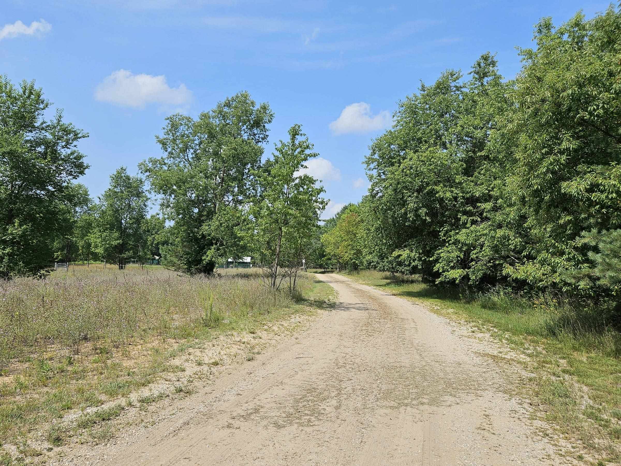 Lake City, MI 49651,5521 N Edwards RD