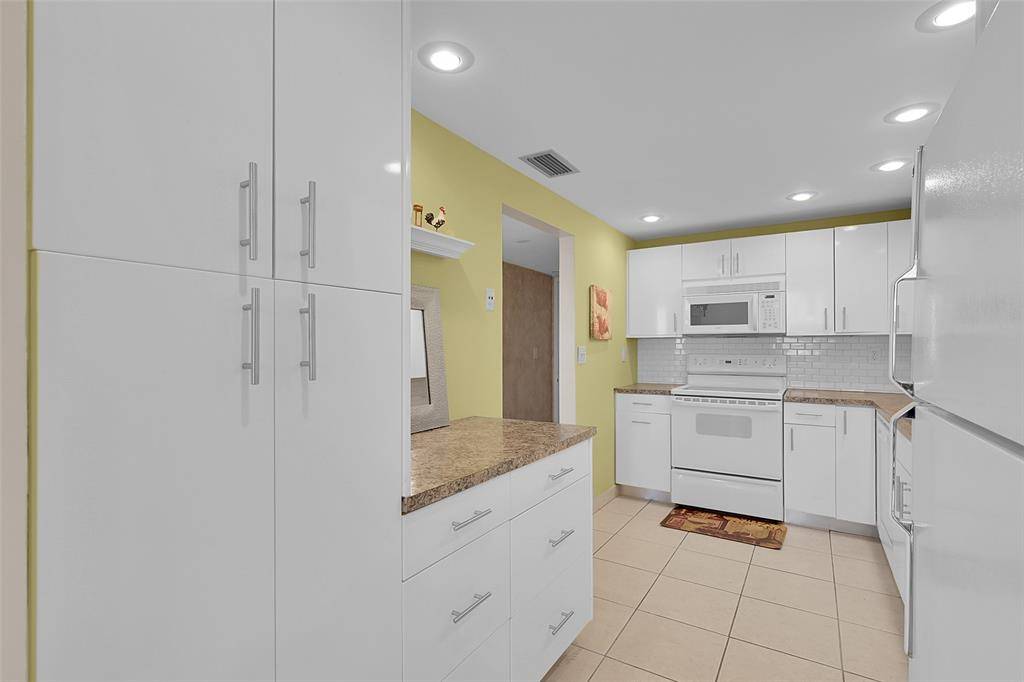 Pompano Beach, FL 33062,531 N Ocean Blvd #901