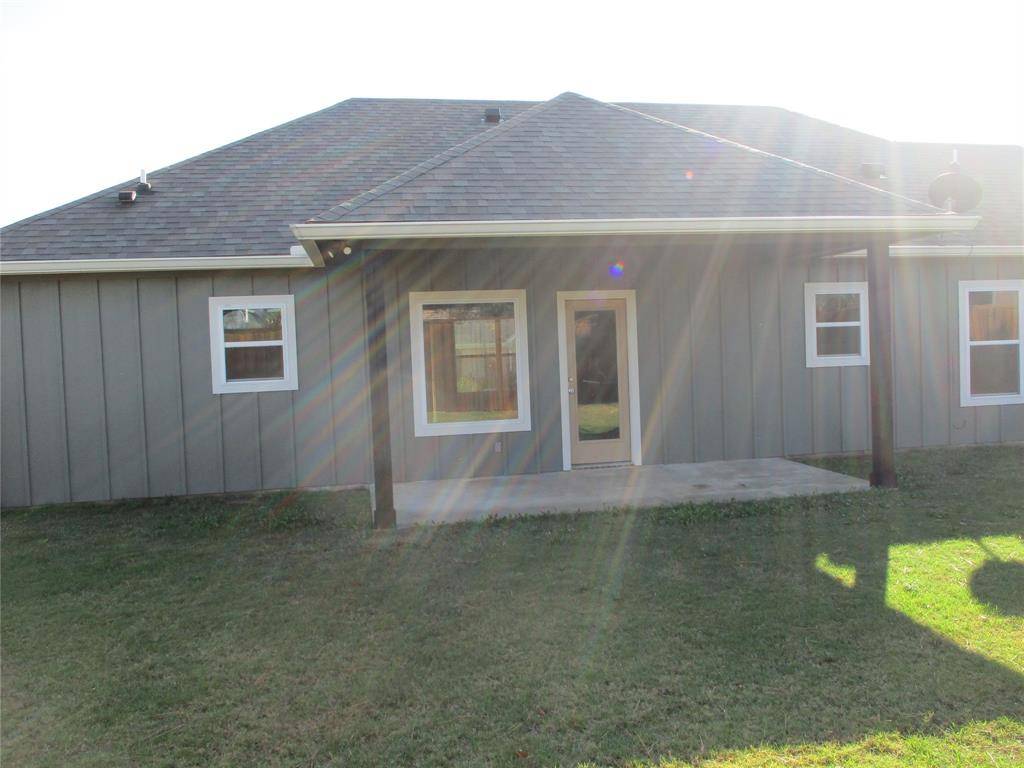 Emory, TX 75440,207 Mill Street