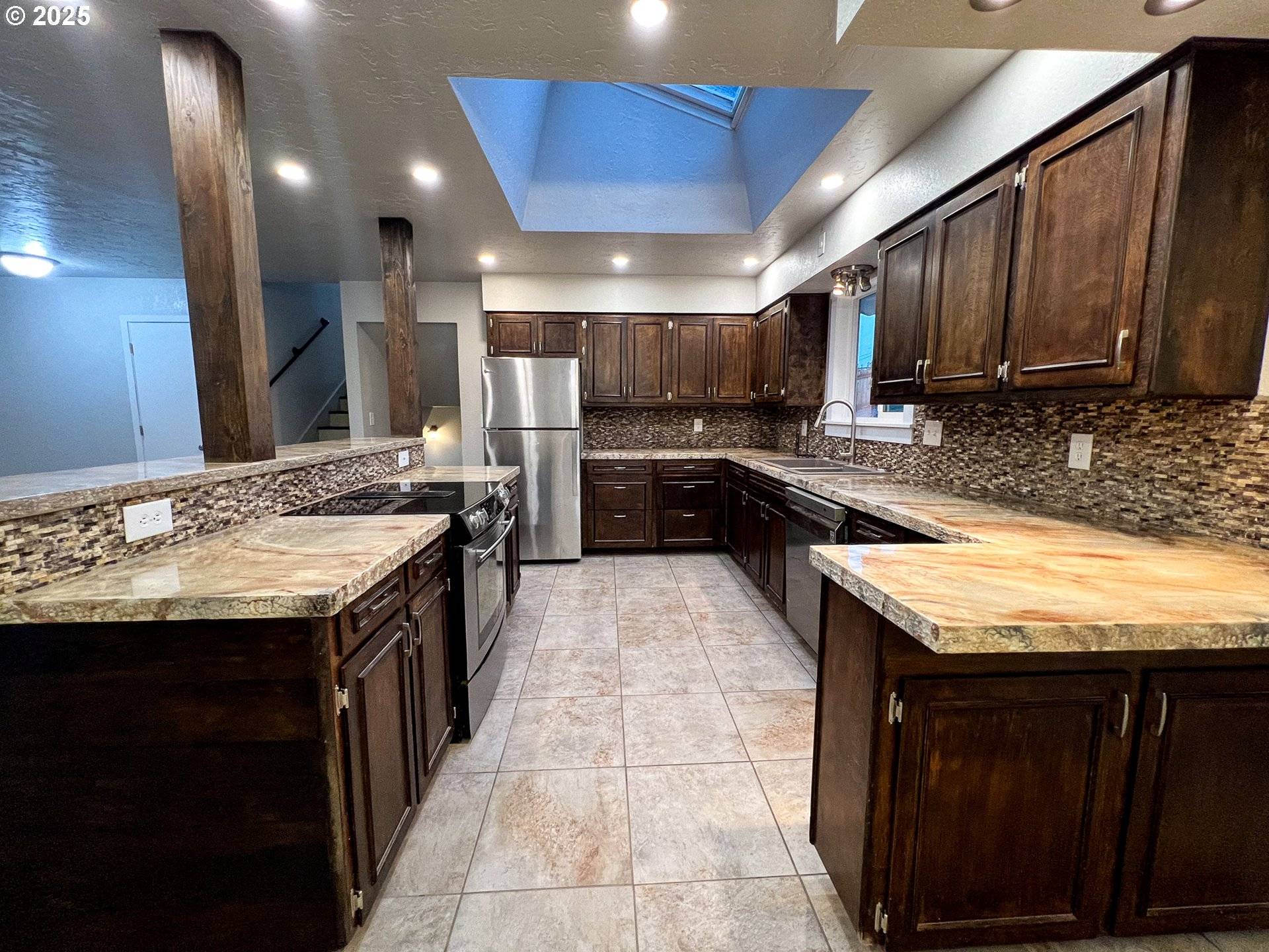 John Day, OR 97845,469 NW CHAROLAIS HTS