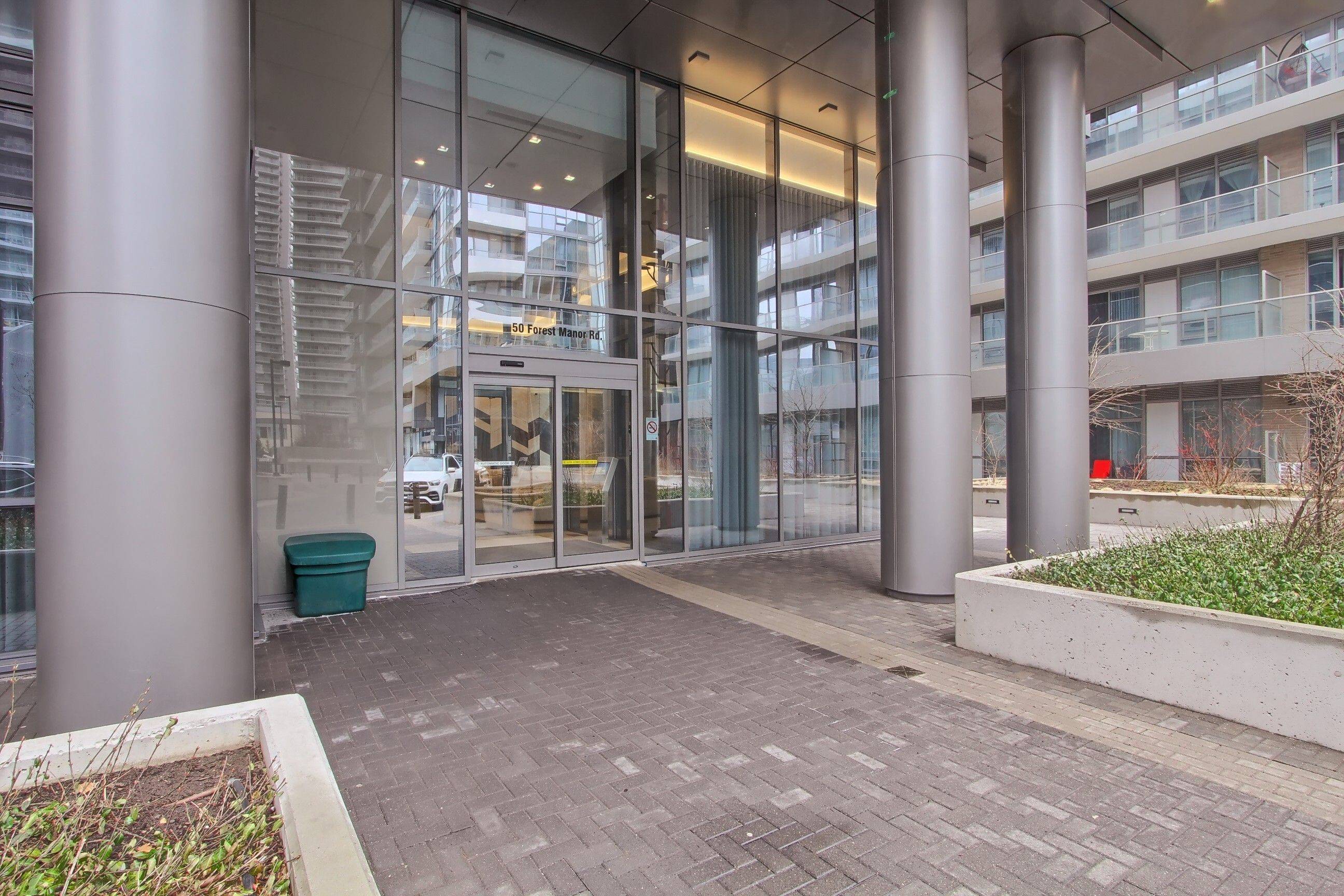 Toronto C15, ON M5J 1M6,50 Forest Manor RD #610