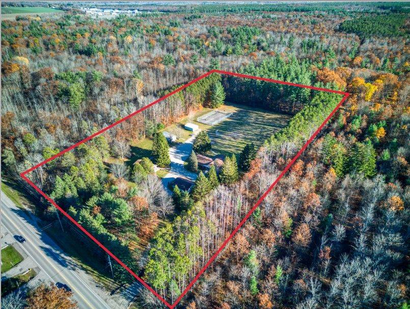 Springwater, ON L9X 1E8,3761 Horseshoe Valley RD W