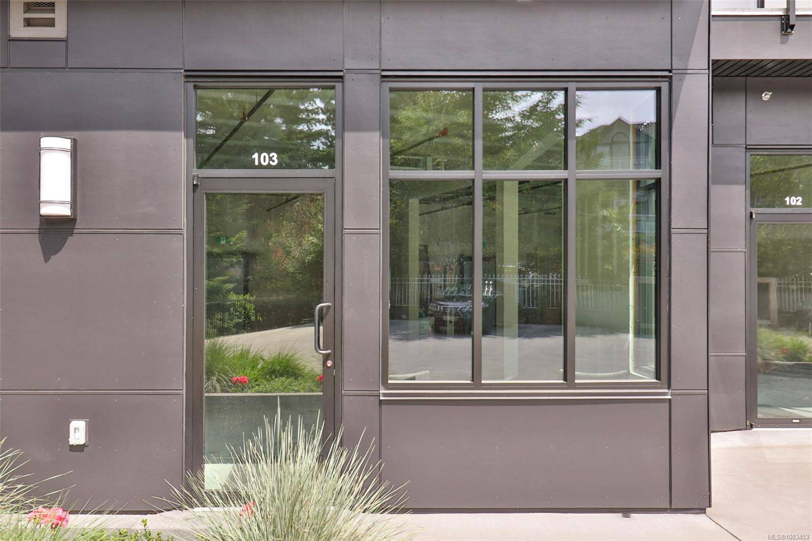 Nanaimo, BC V9T 2H3,4474 Wellington Rd #103