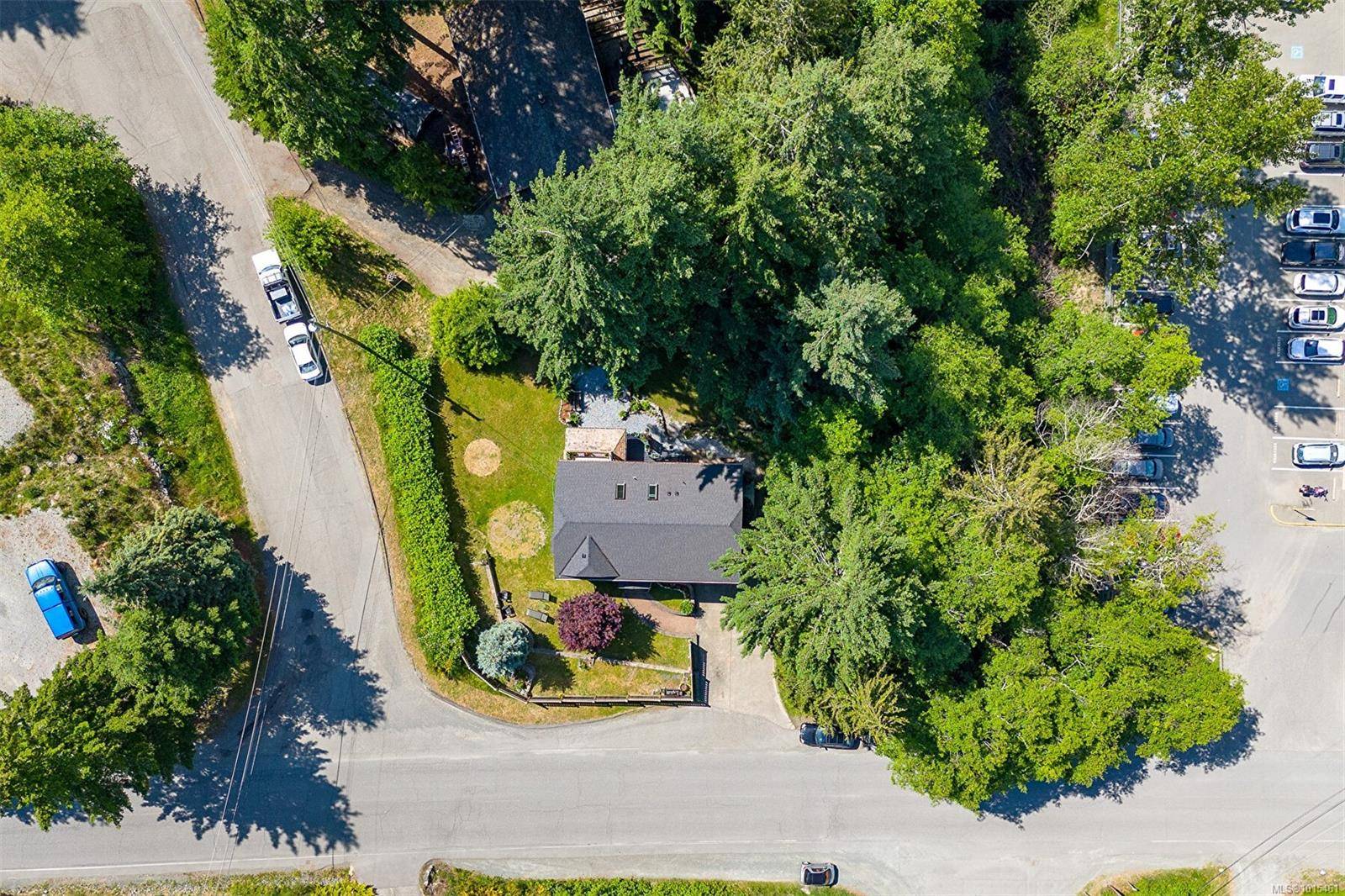 Shawnigan Lake, BC V0R 2W1,2186 McKean Rd