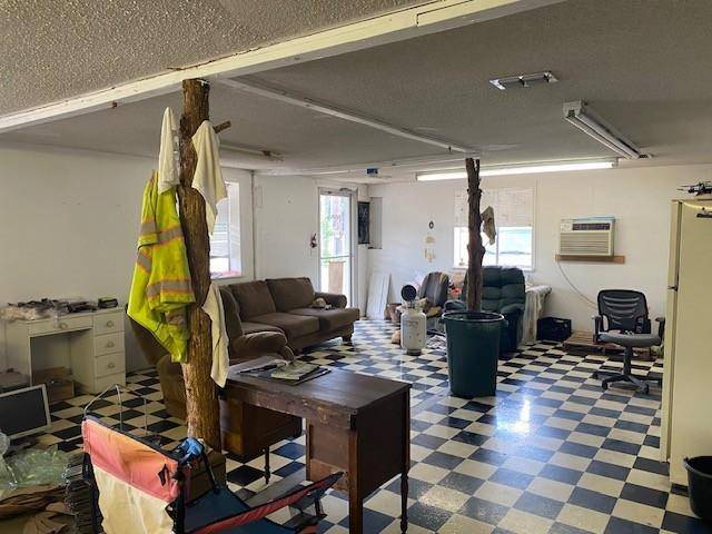 Poynor, TX 75782,15700 US Hwy 175