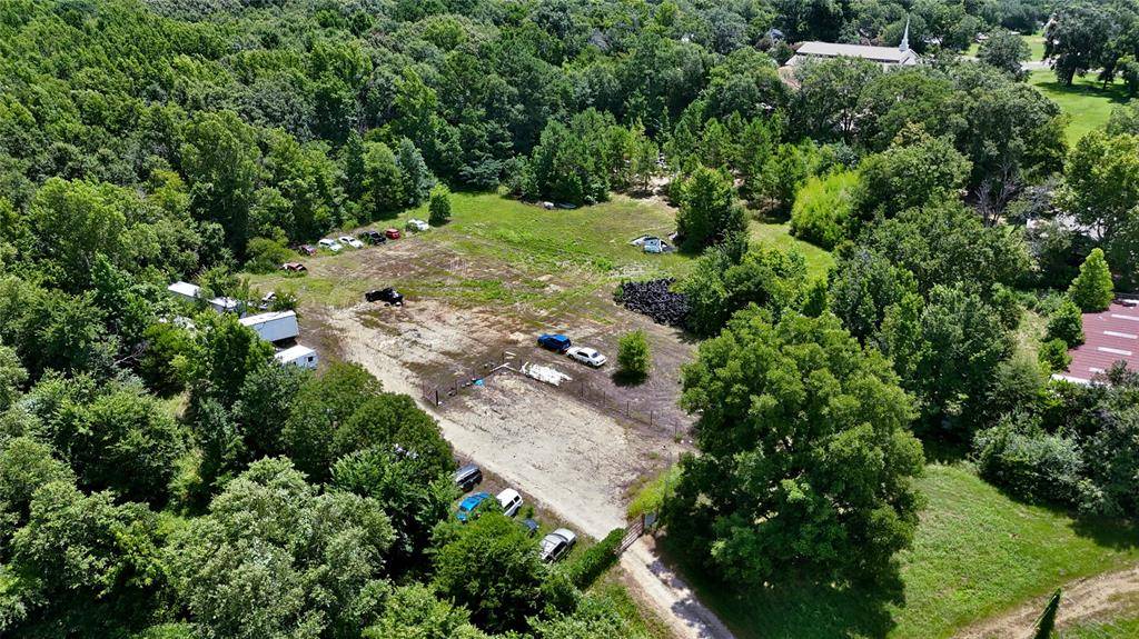 Poynor, TX 75782,15585 US Hwy 175 E