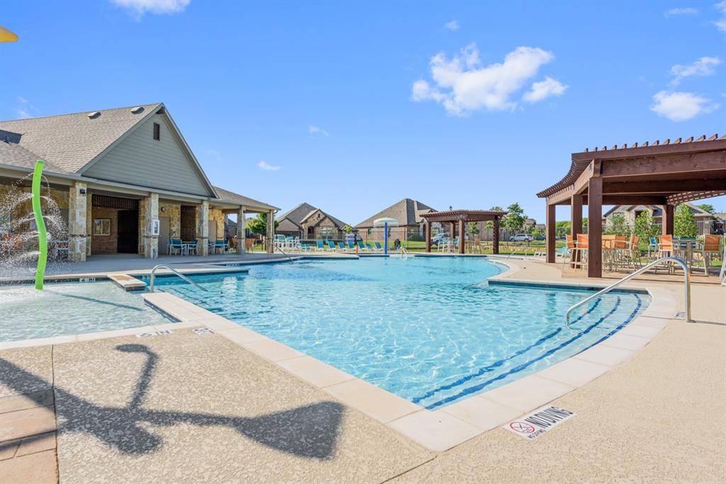 Justin, TX 76247,1004 Birkdale Drive