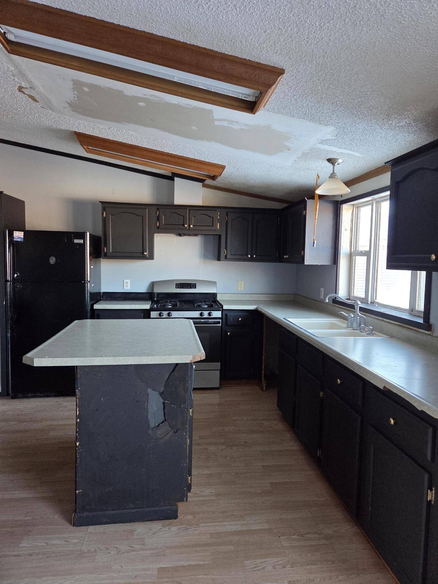 Edmore, MI 48829,3551 N Neff RD