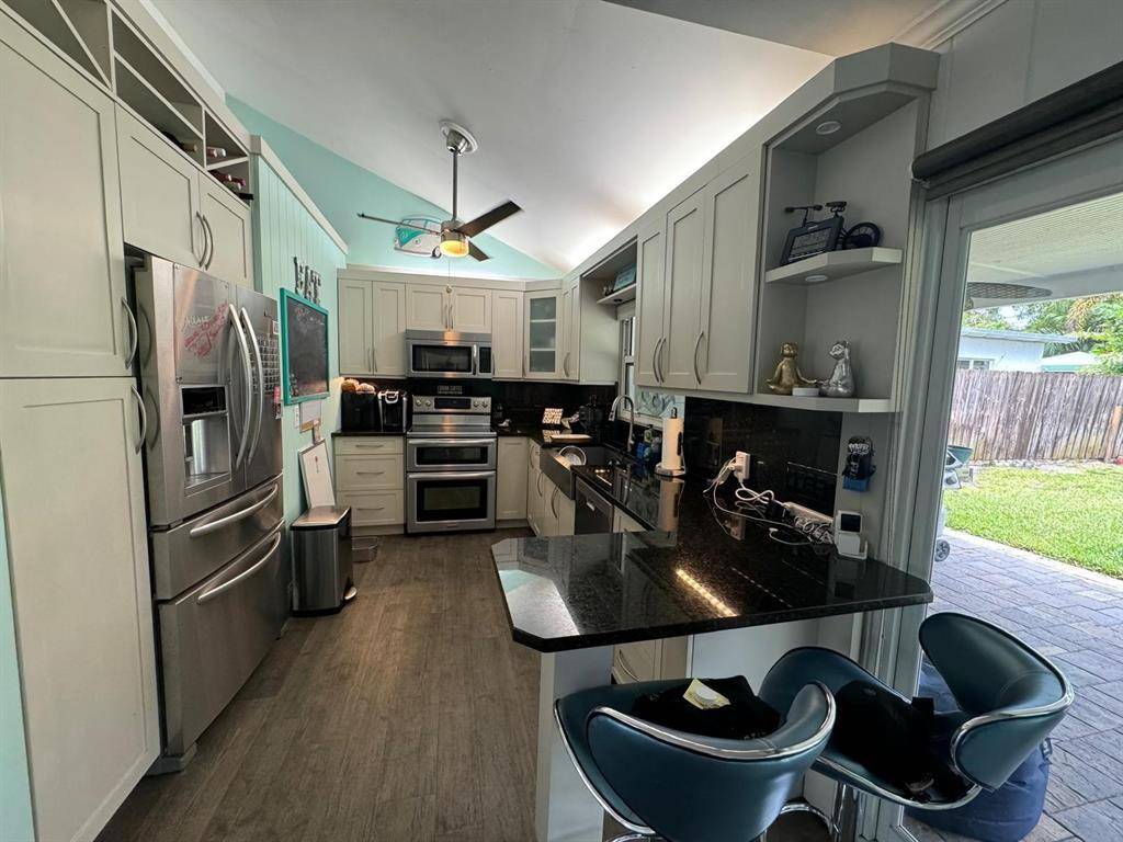 Oakland Park, FL 33334,1509 NE 35th St