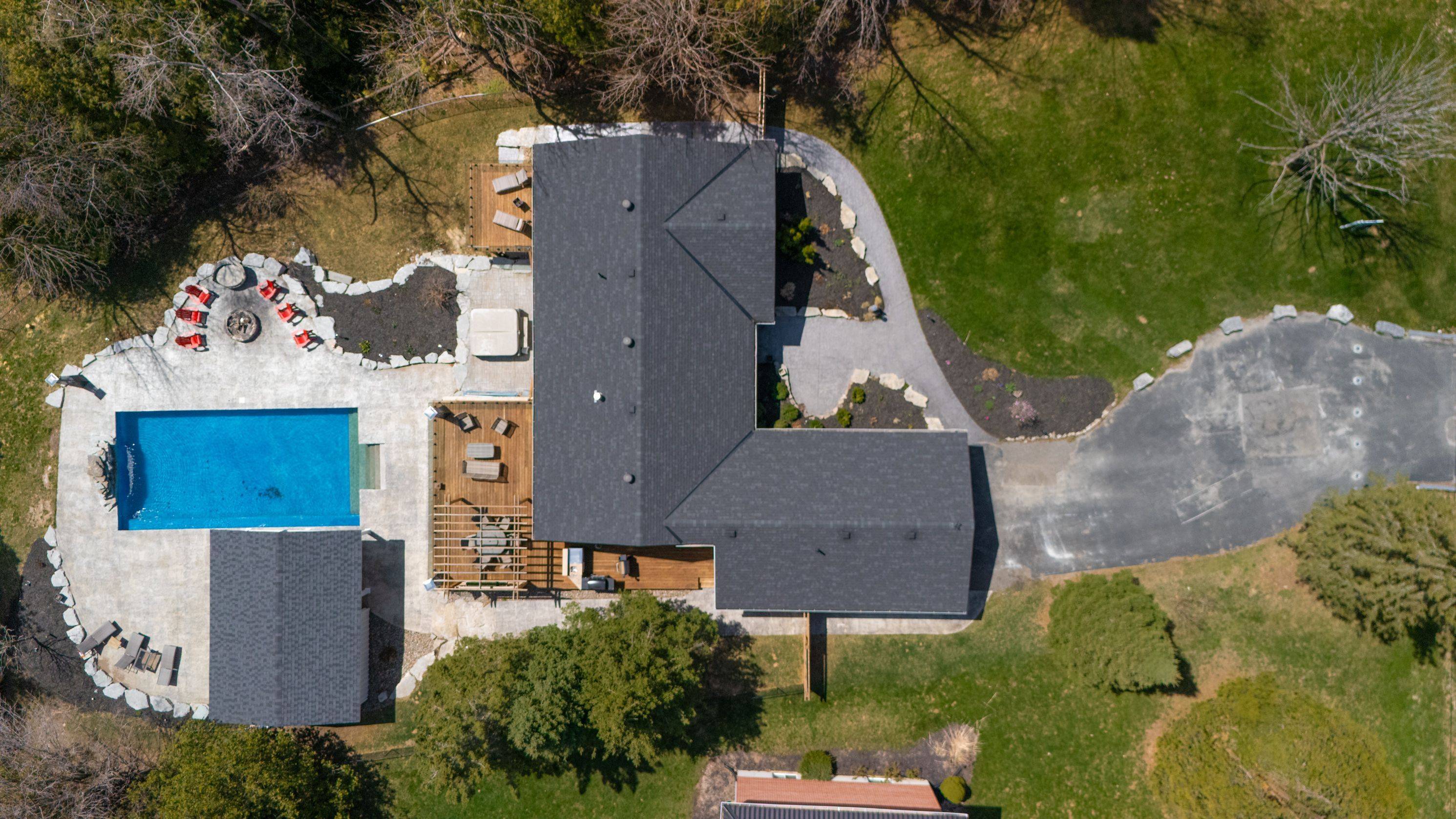 Springwater, ON L9X 0M4,7 Jodies LN