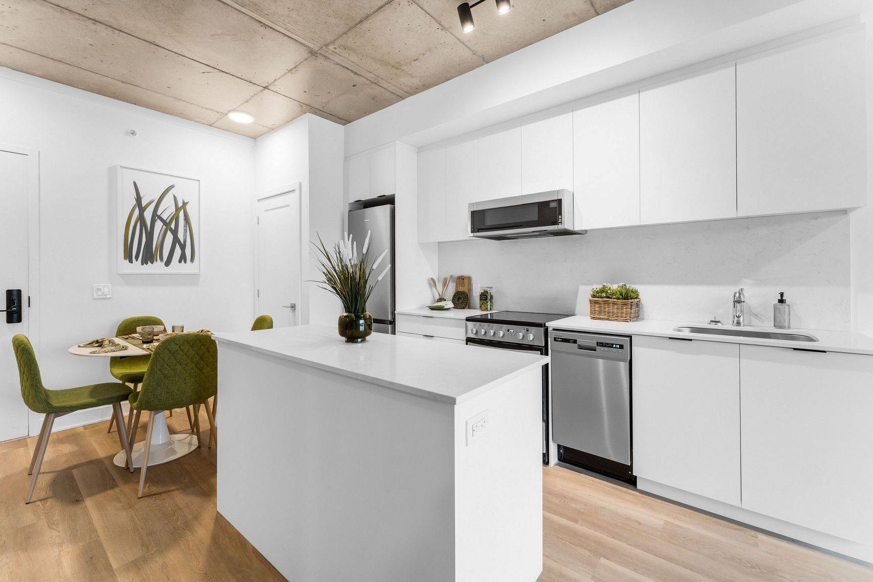 Carlingwood - Westboro And Area, ON K2A 4H9,1655 Carling AVE #A701