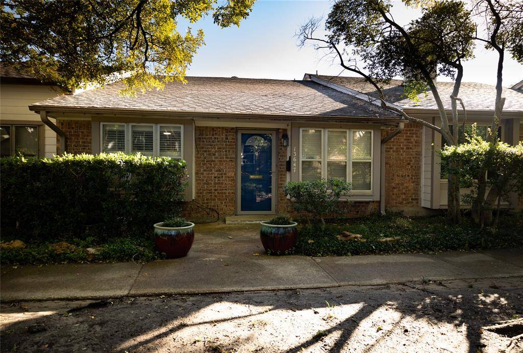 Dallas, TX 75240,13647 Weald Green Street