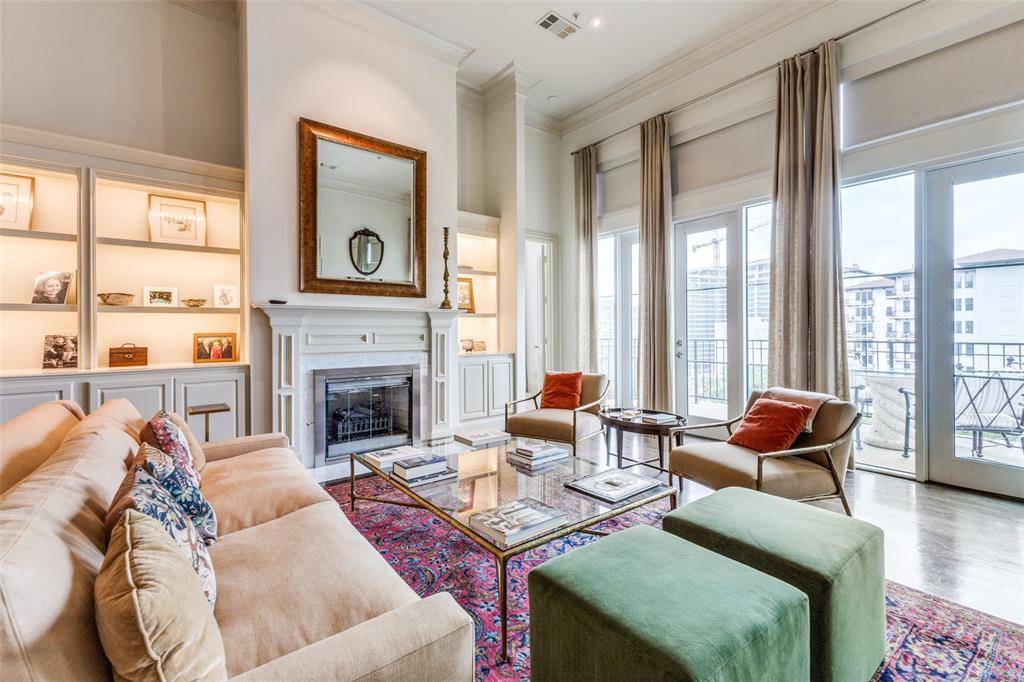 Dallas, TX 75219,3535 Gillespie Street #604