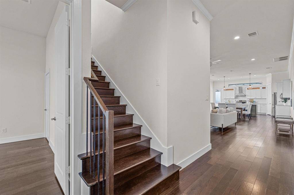 Dallas, TX 75208,600 Melba Street