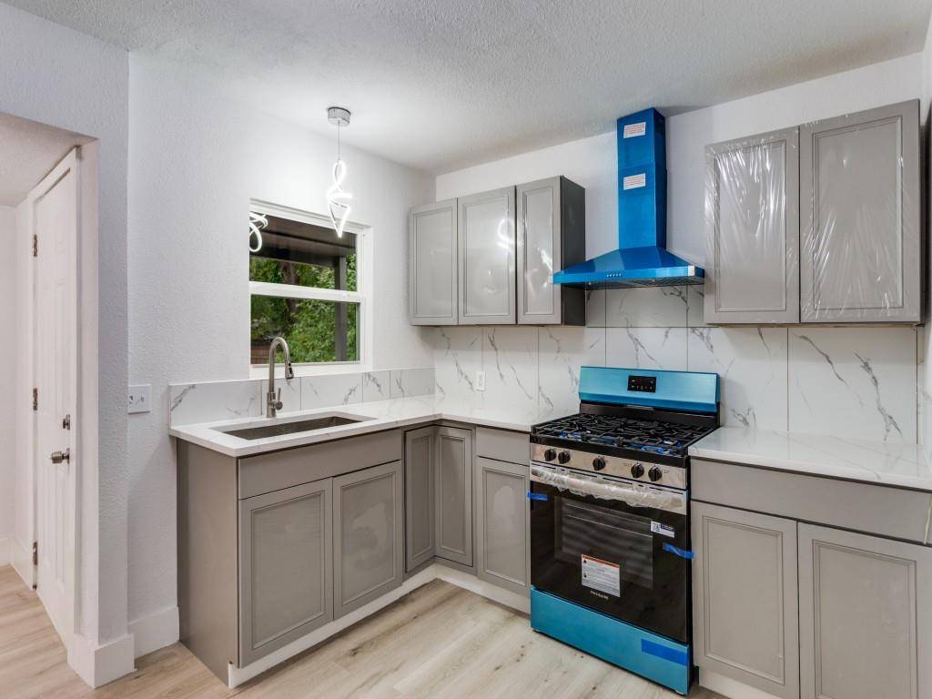 Fort Worth, TX 76107,3917 Valentine Street