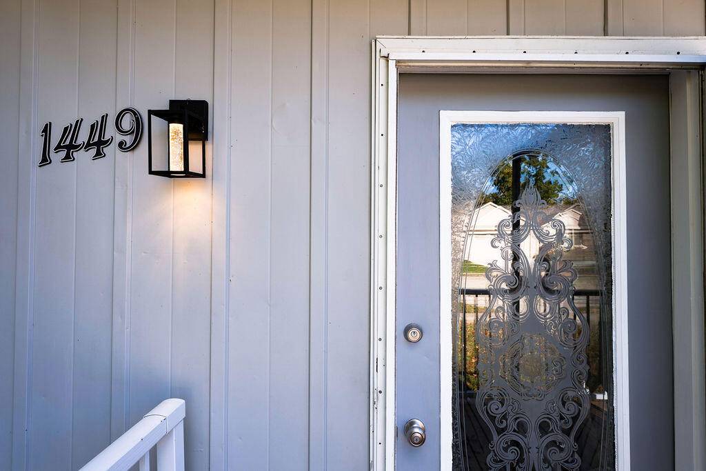 Muskegon, MI 49442,1449 Leonard AVE