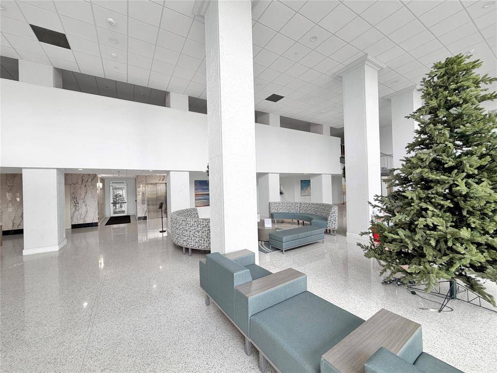 Pompano Beach, FL 33062,405 N Ocean Blvd #107