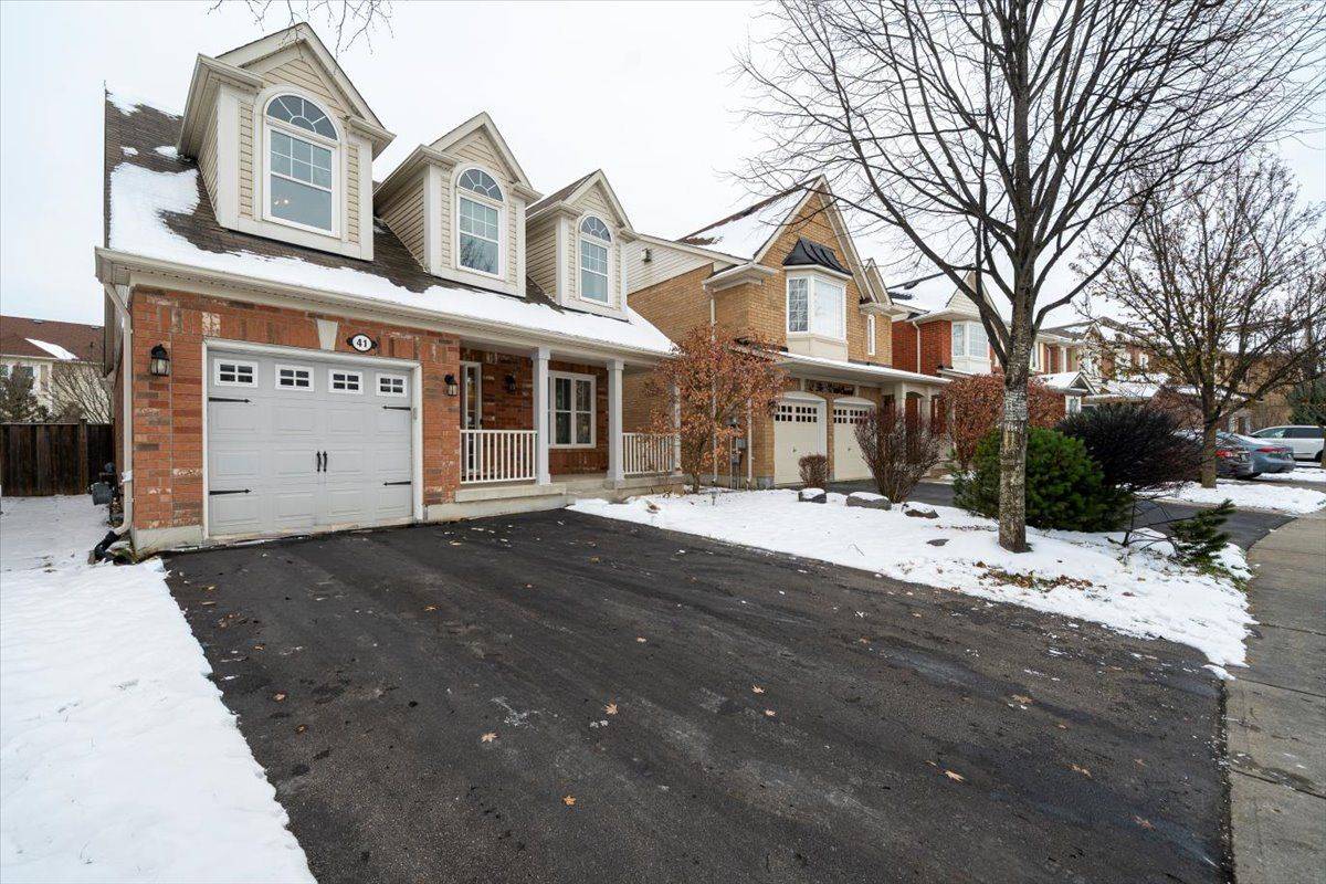 Newmarket, ON L3X 3G9,41 Ross Patrick CRES
