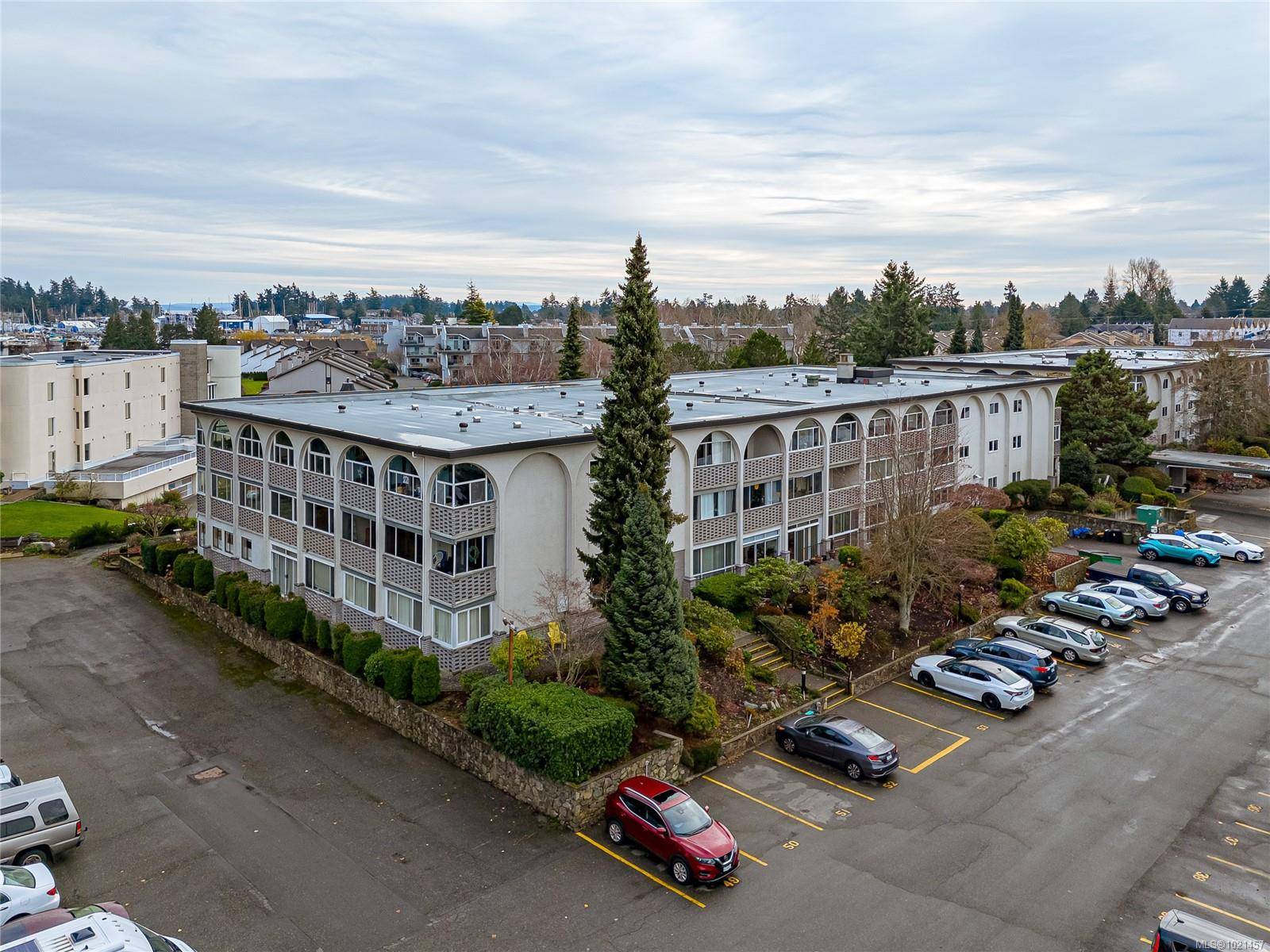 Sidney, BC V8L 2R1,2050 White Birch Rd #307