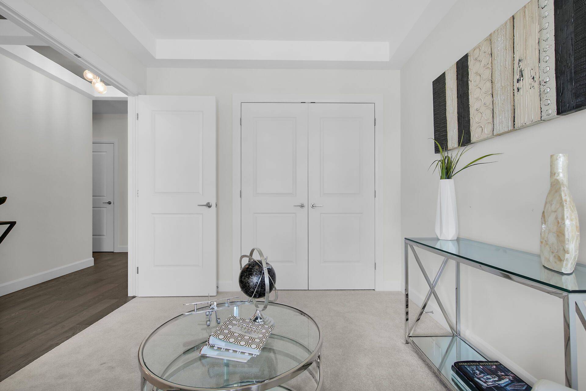 London North, ON N6G 0Z9,2668 Buroak DR