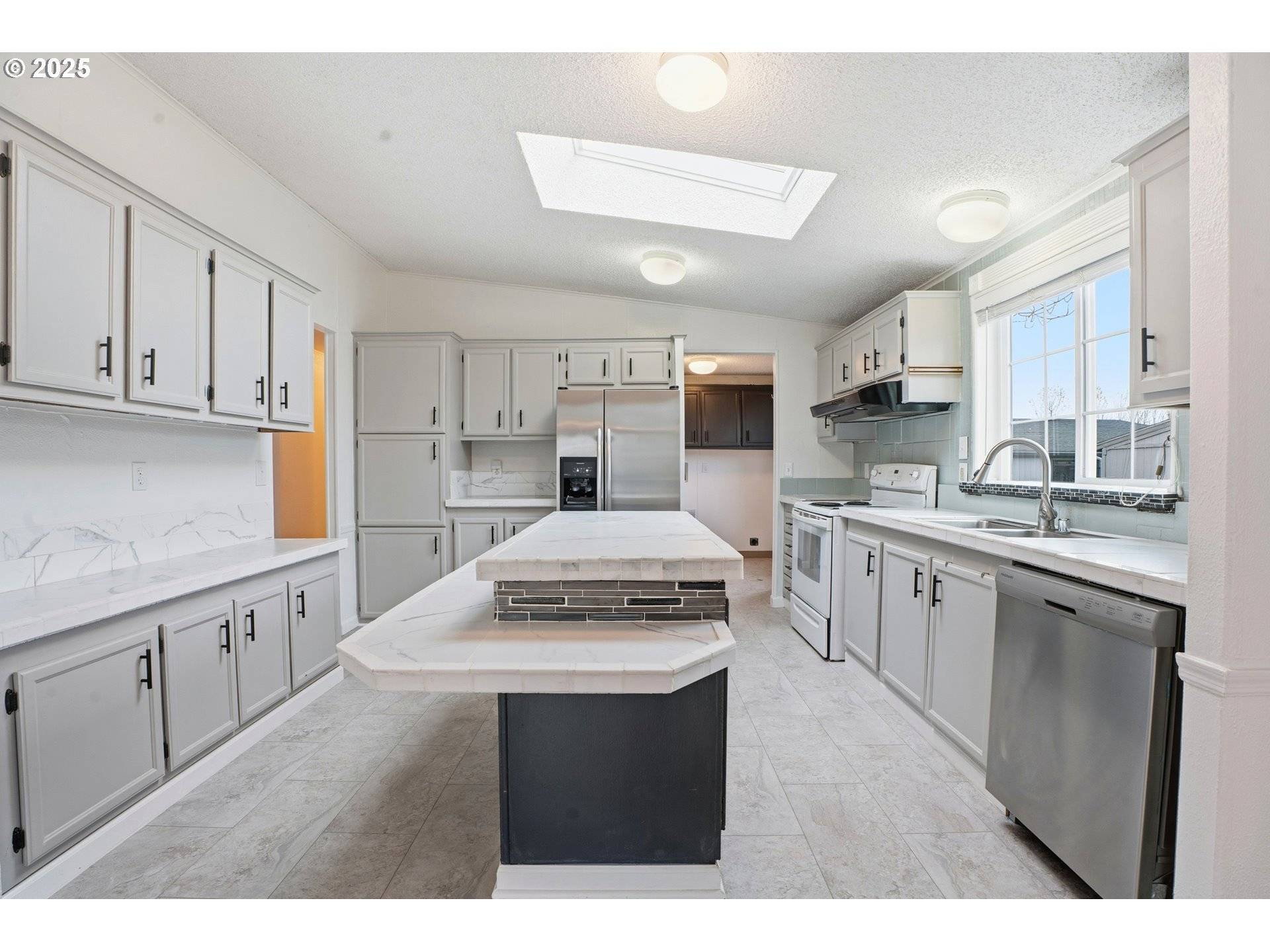 Vancouver, WA 98682,13217 NE 59TH ST #126