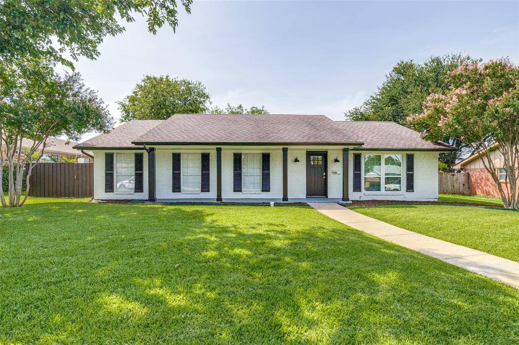 Farmers Branch, TX 75244,3906 Ridgeoak Way