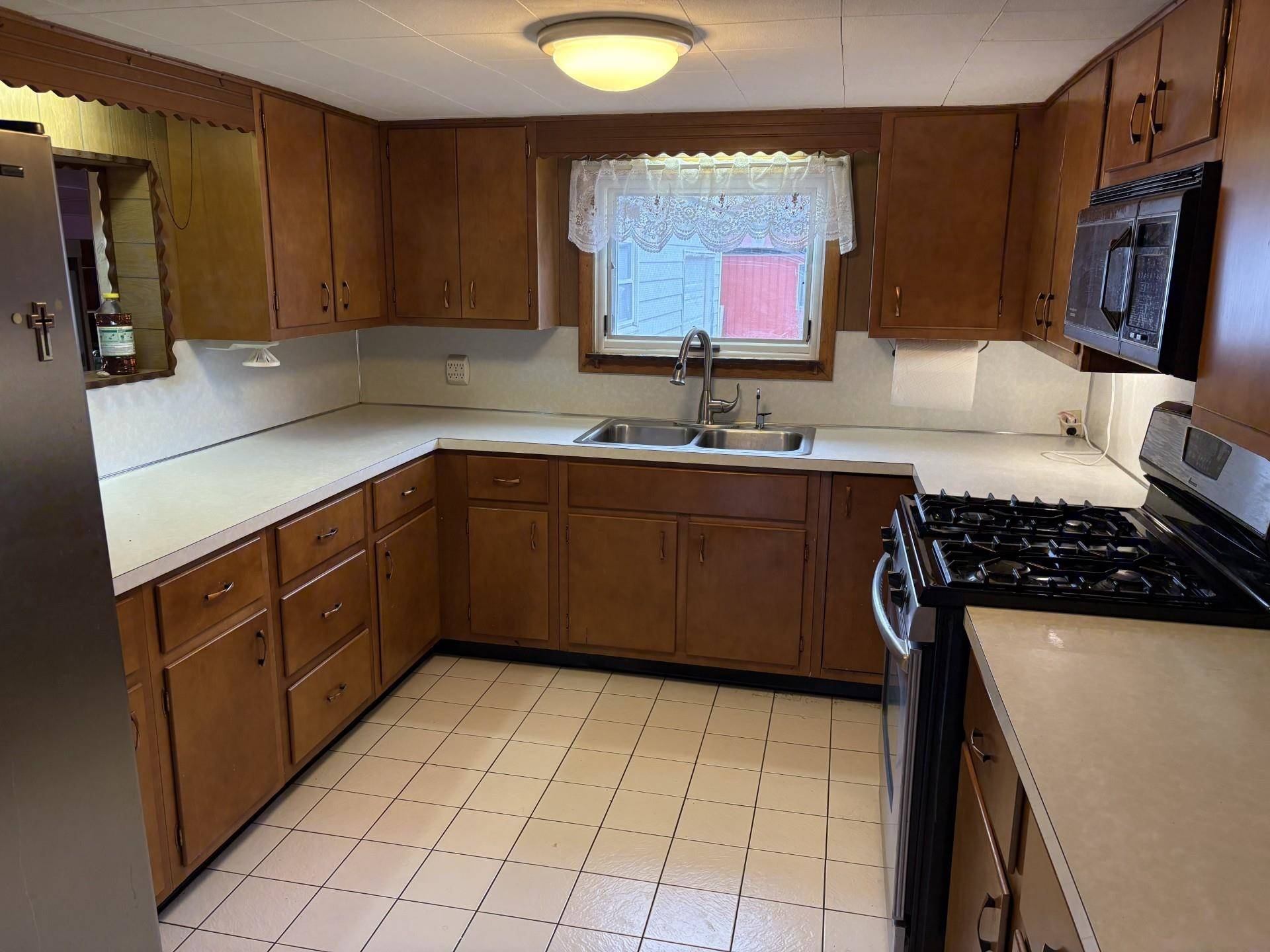 Mount Pleasant, MI 48858,7315 E Pickard ST