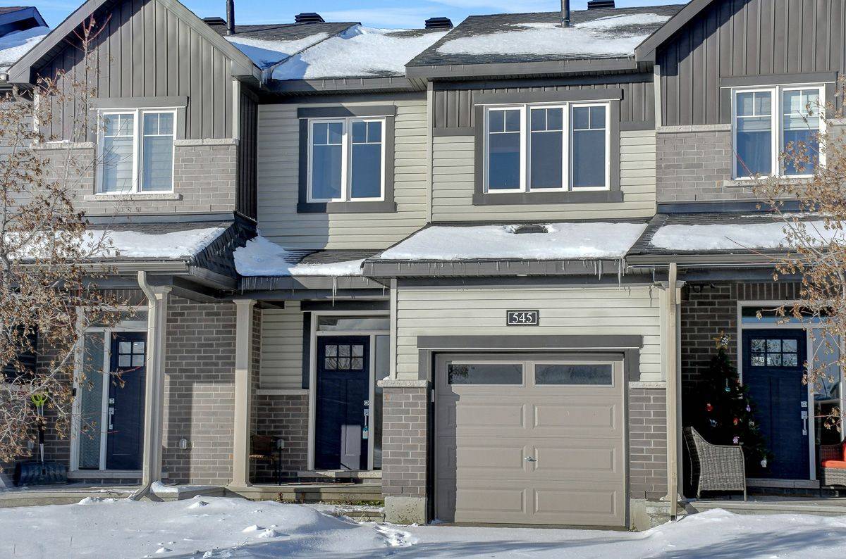 Orleans - Cumberland And Area, ON K4A 5G7,545 Decoeur DR