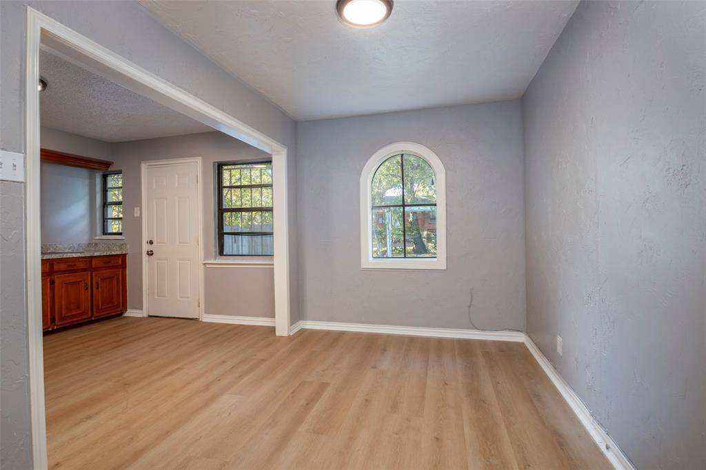 Dallas, TX 75224,2819 Anzio Drive