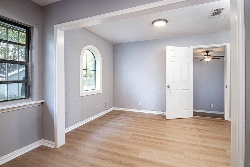 Dallas, TX 75224,2819 Anzio Drive