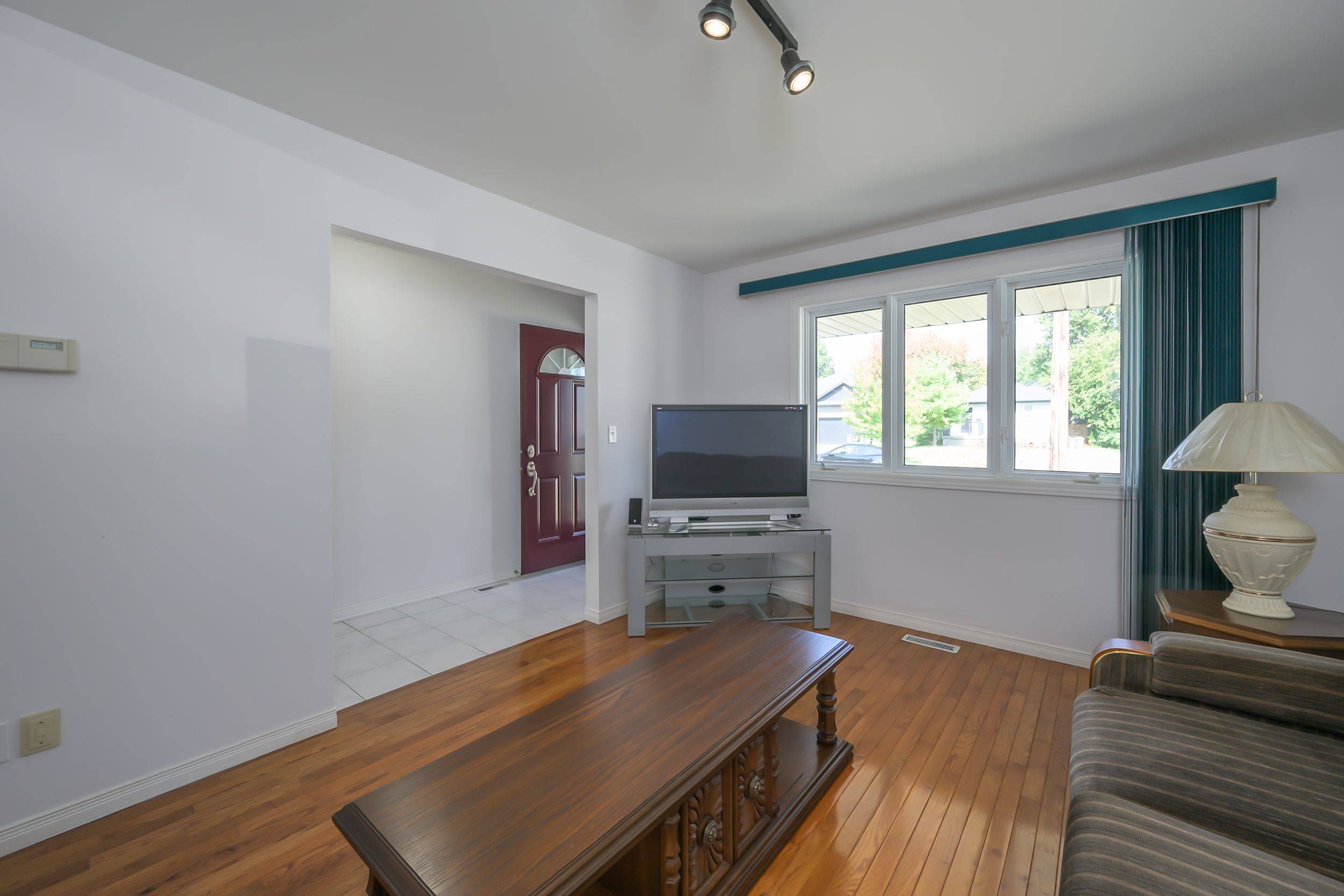 London South, ON N6C 3A5,547 Creston AVE