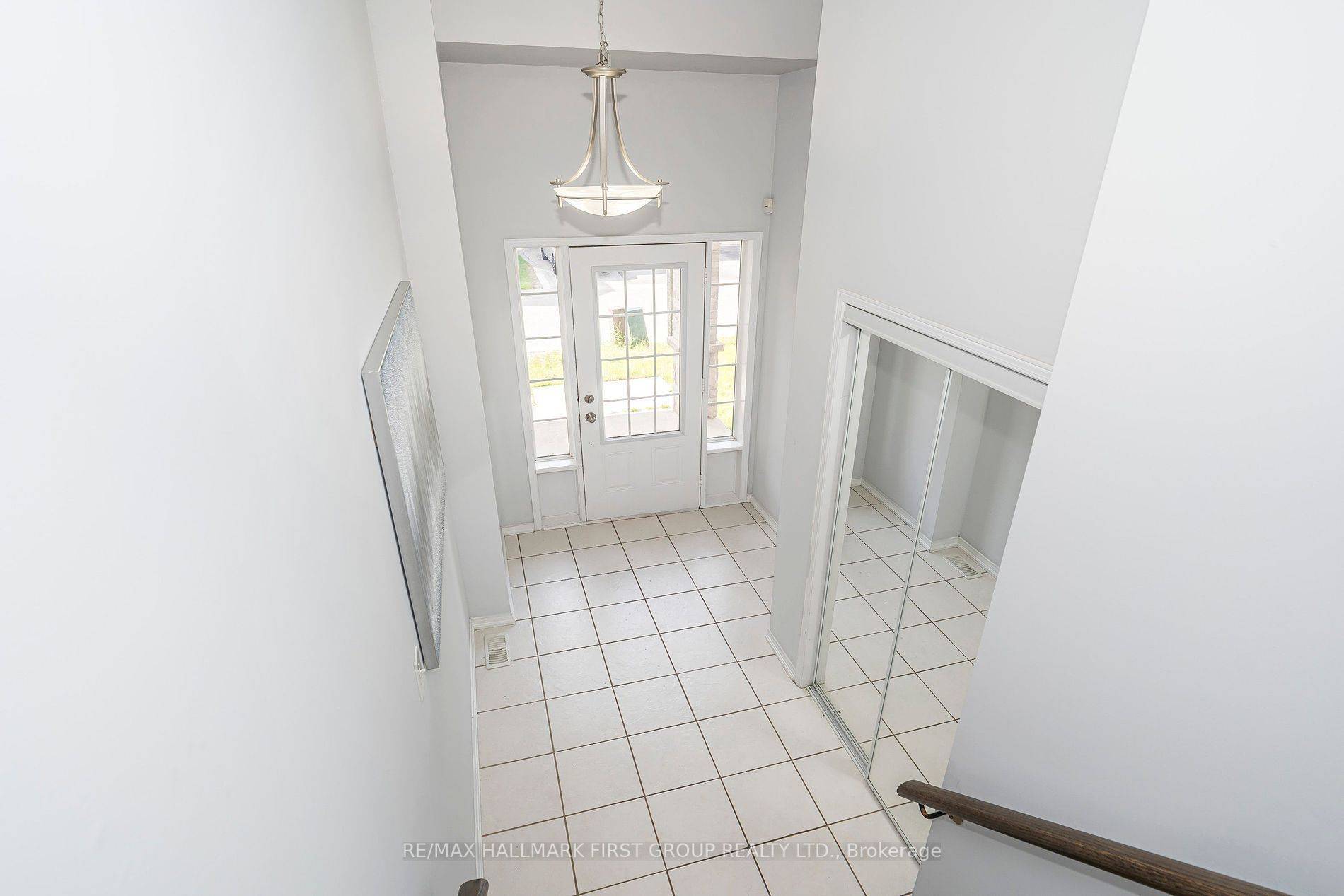 Ajax, ON L1T 4S1,527 Rossland RD E